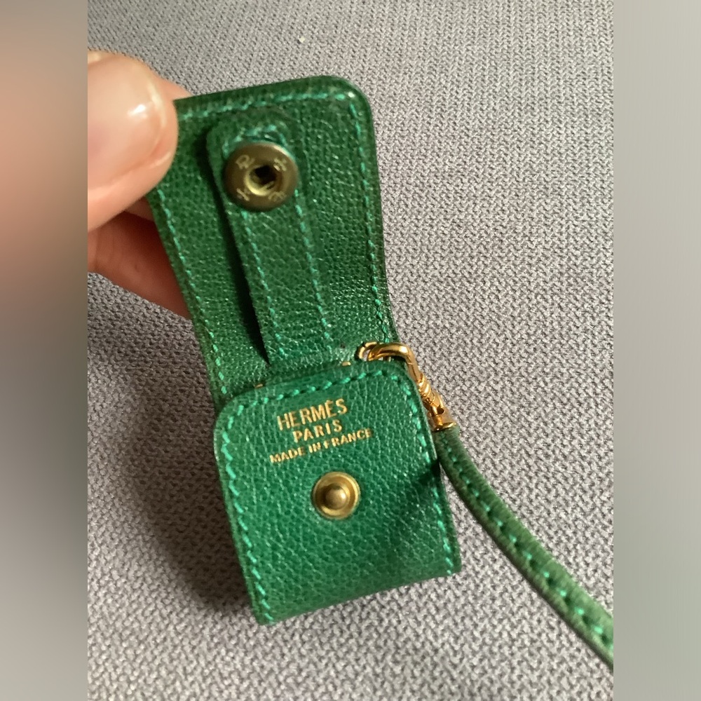 Ladies HERMES travel/ office/ pocket/ wristwatch ๐๐๐ - Picture 10 of 16